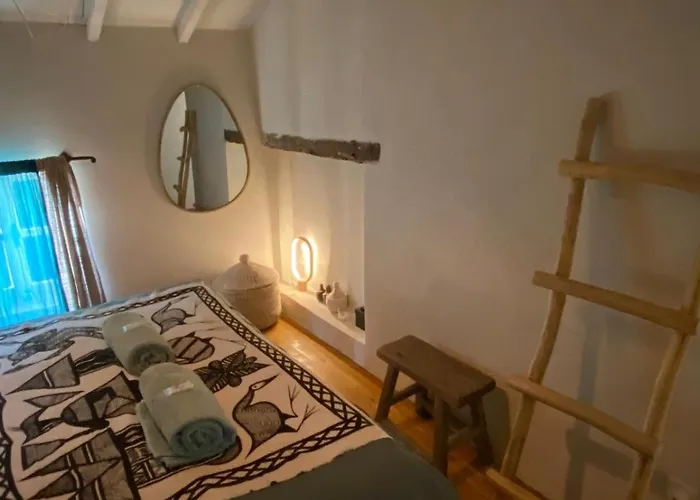 Maison St Laurent Feriehus Olargues